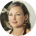 Alexandra Arrhén, sjuksköterska sedan 2022 och studerar nu till barnmorska.